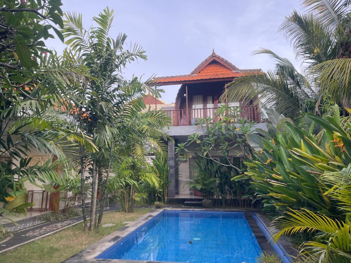 Arjuna Uluwatu Guest House Extérieur photo